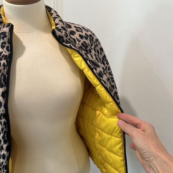 Leopard puffer jacket reversible to yellow - Picture 3 of 9